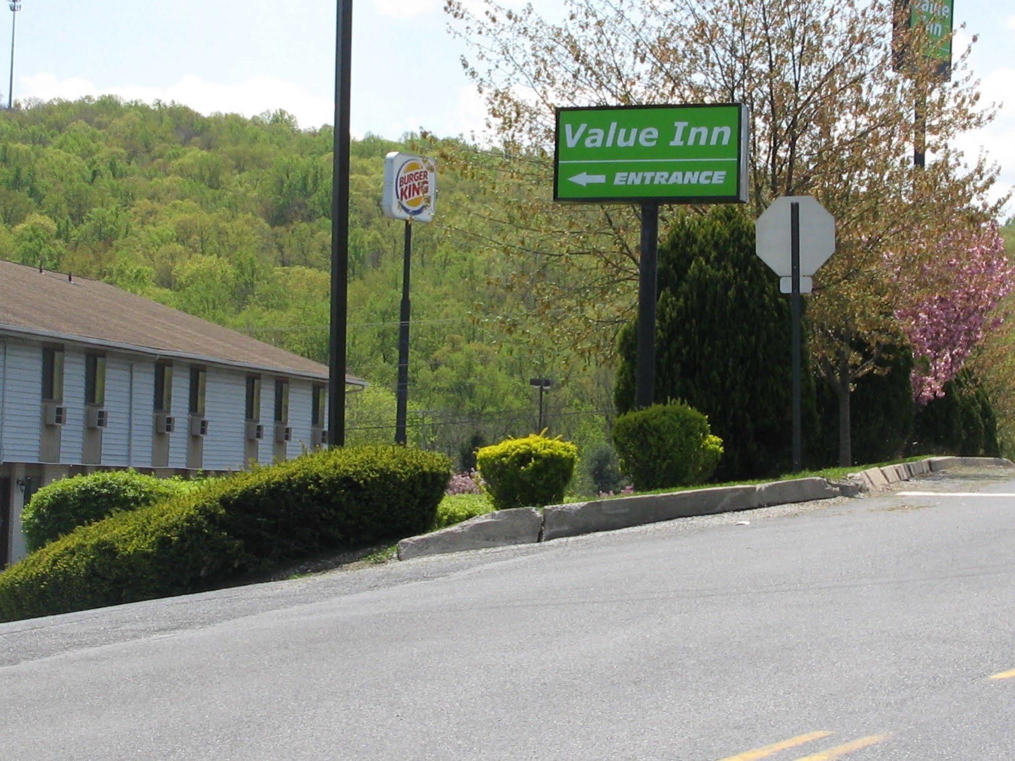 Value Inn Harrisburg-York 밸리그린 외부 사진