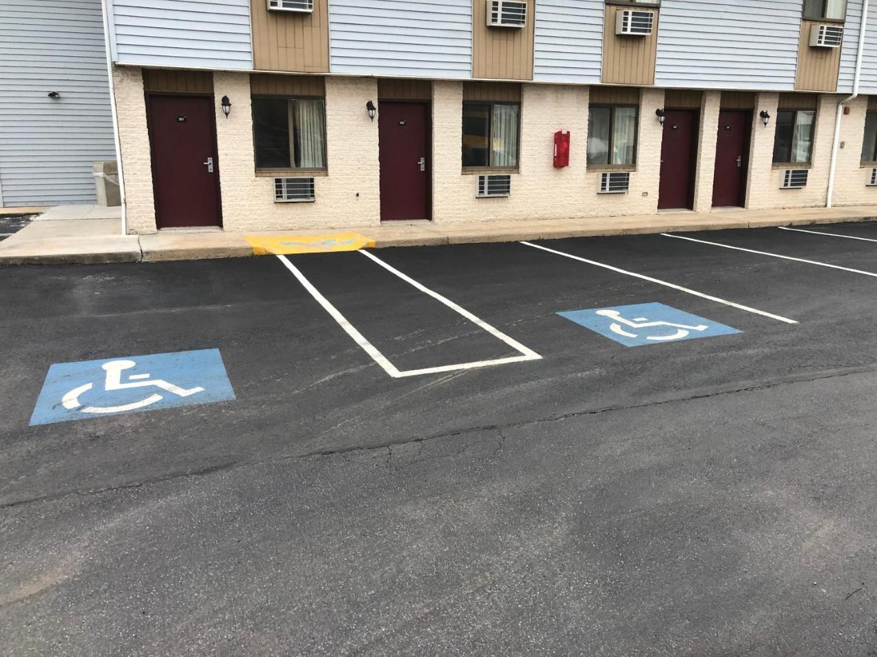 Value Inn Harrisburg-York 밸리그린 외부 사진